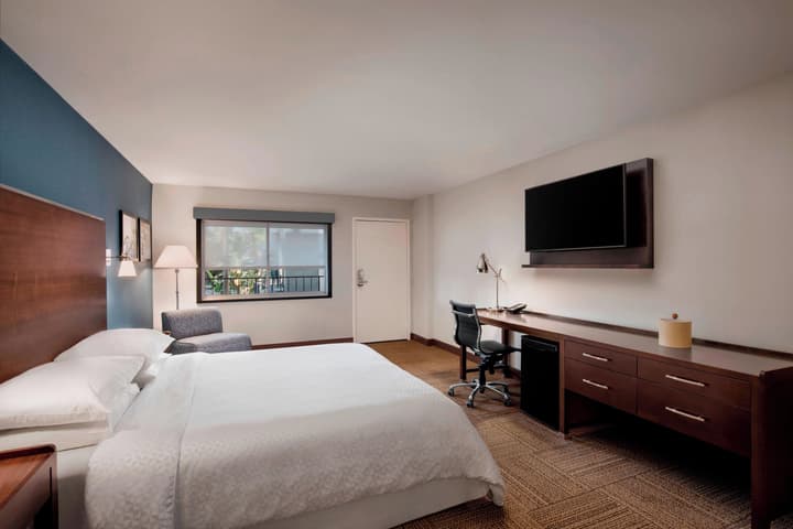Four Points by Sheraton Anaheim