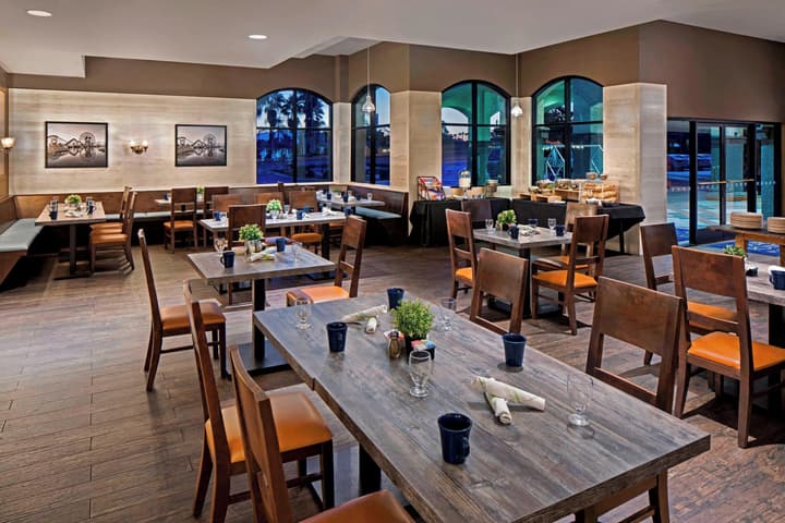 Four Points by Sheraton Anaheim