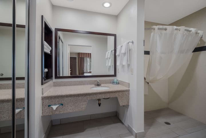 Best Western Norwalk Inn