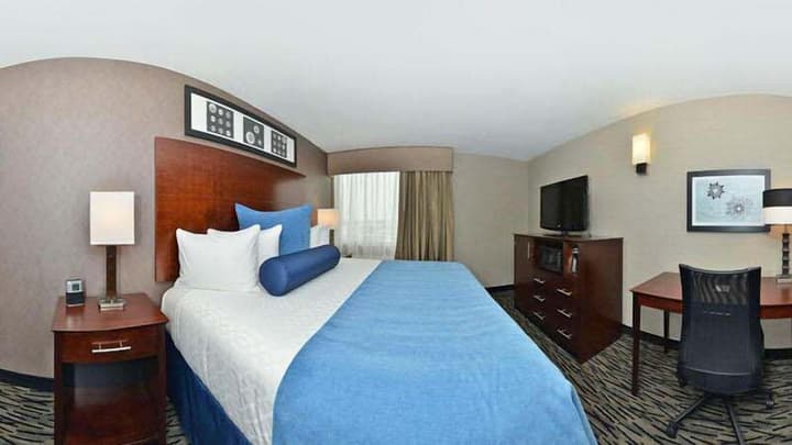 Wyndham Garden Elk Grove Village/O'Hare