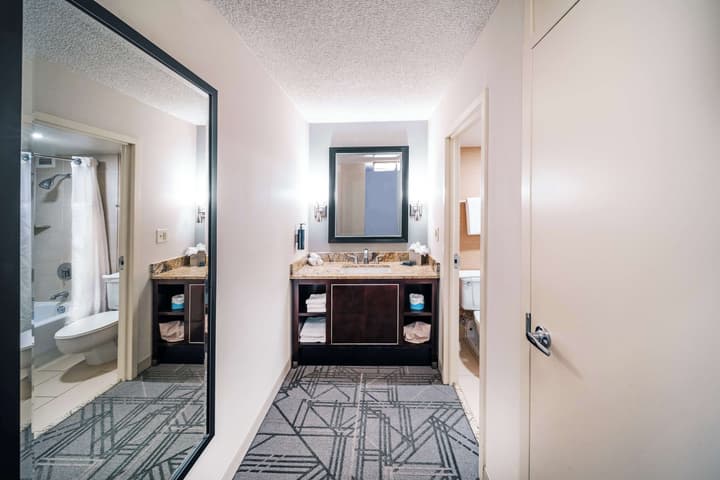 DoubleTree by Hilton Tulsa Downtown