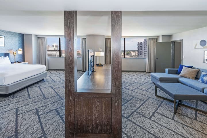 DoubleTree by Hilton Tulsa Downtown