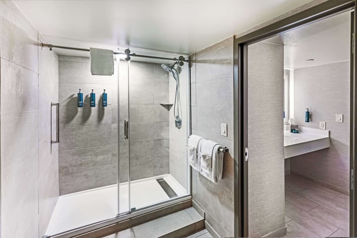 DoubleTree by Hilton Tulsa Downtown