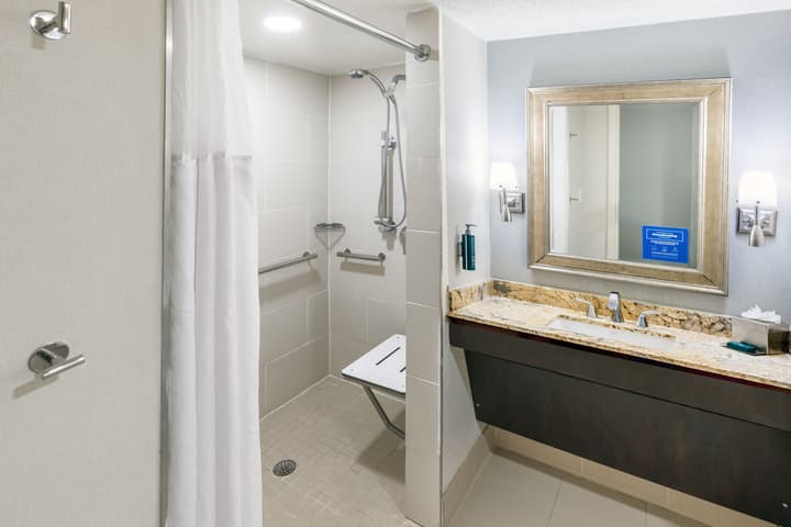 DoubleTree by Hilton Tulsa Downtown