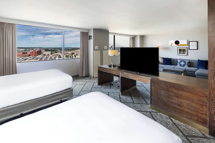 DoubleTree by Hilton Tulsa Downtown