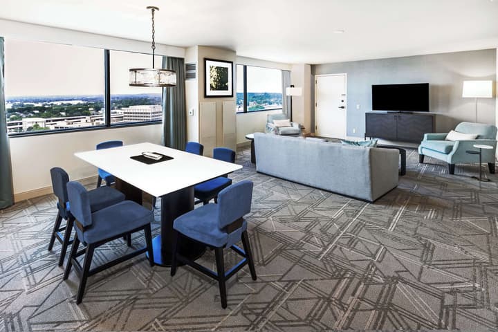DoubleTree by Hilton Tulsa Downtown