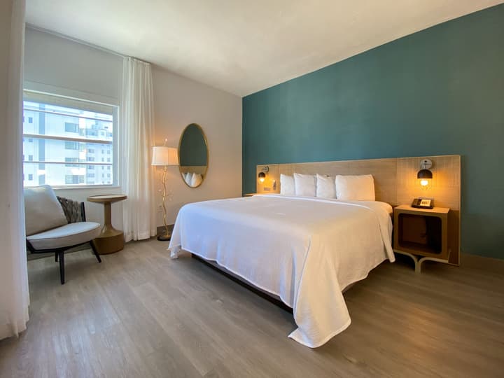 Marseilles Beachfront Hotel