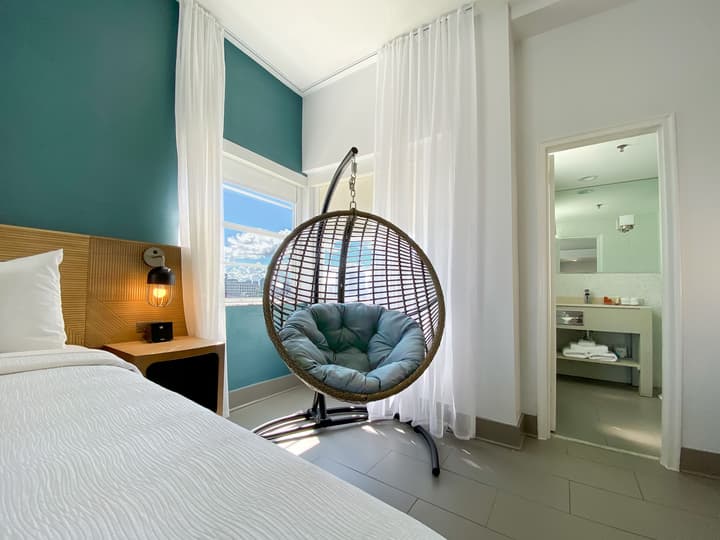 Marseilles Beachfront Hotel