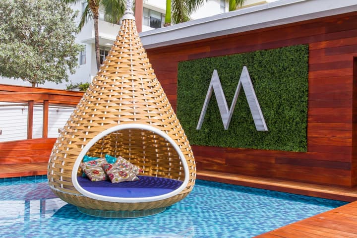 Marseilles Beachfront Hotel