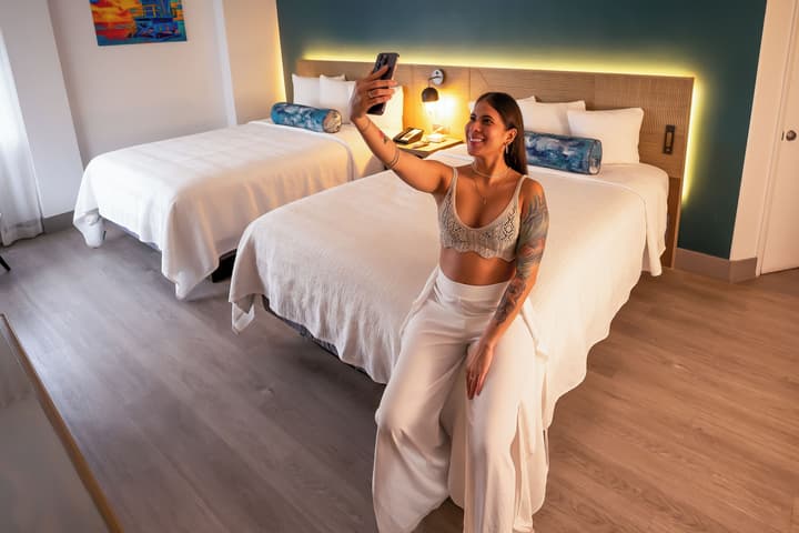 Marseilles Beachfront Hotel