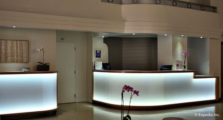 Marseilles Beachfront Hotel