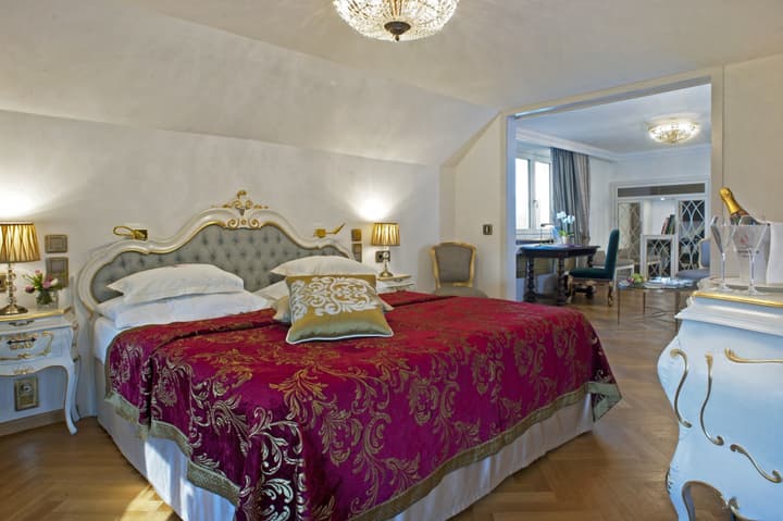 Schloss Mönchstein Hotel