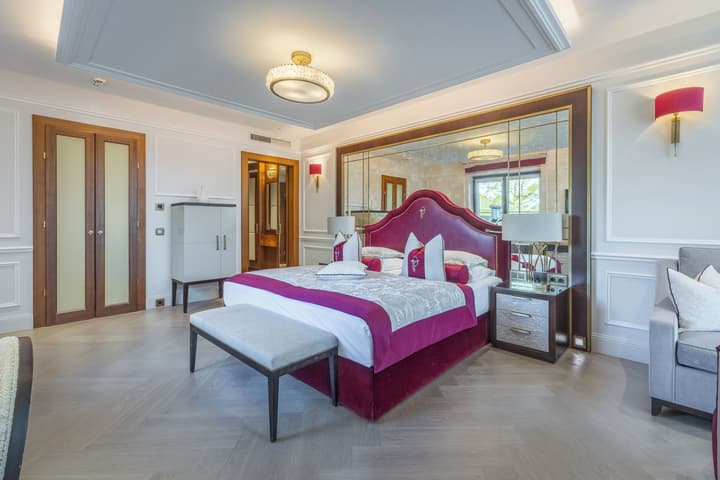 Schloss Mönchstein Hotel