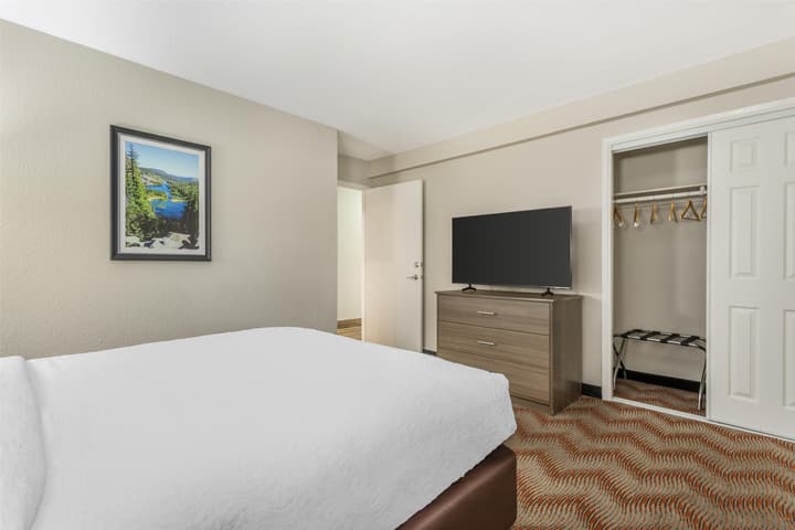Best Western Plus Sonora Oaks Hotel & Conference Center