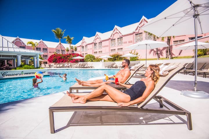 Comfort Suites Paradise Island
