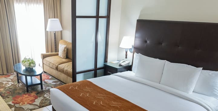 Comfort Suites Paradise Island