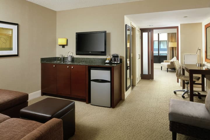 DoubleTree by Hilton Washington DC - Crystal City