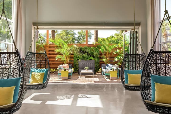 Hotel Alba, Tapestry Collection by Hilton