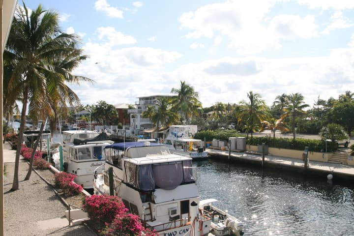 Waterside Suites & Marina