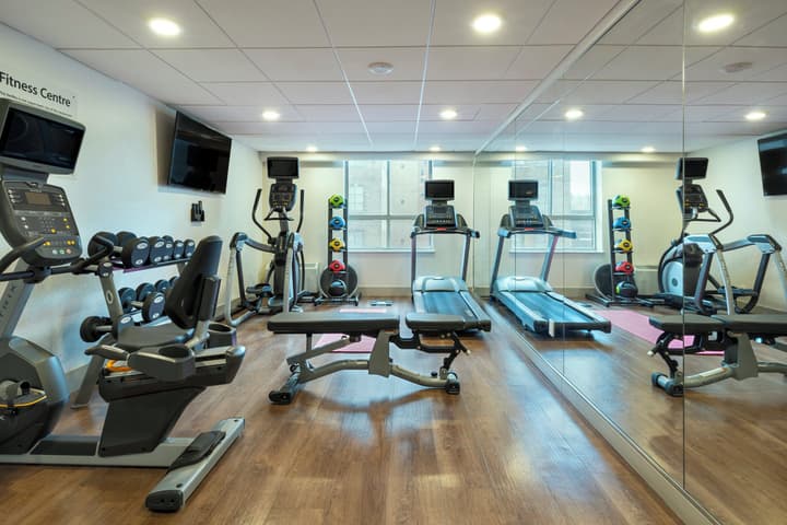 Holiday Inn Express Toronto - Downtown by IHG