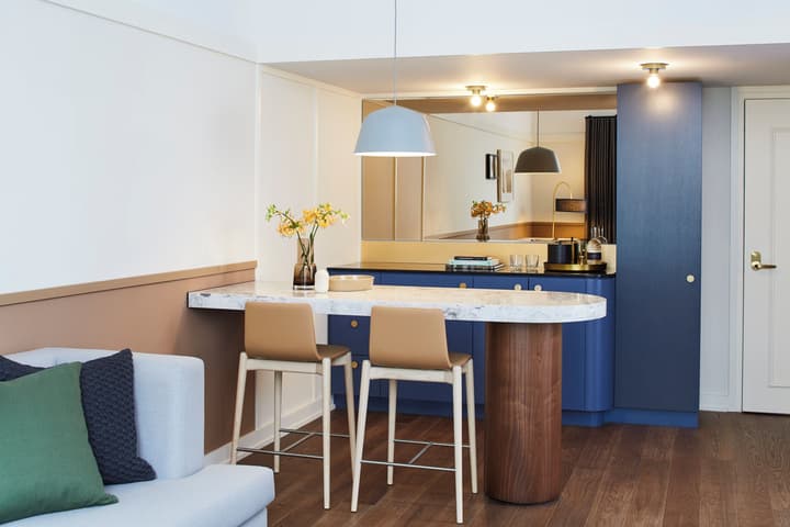 Kimpton Saint George by IHG