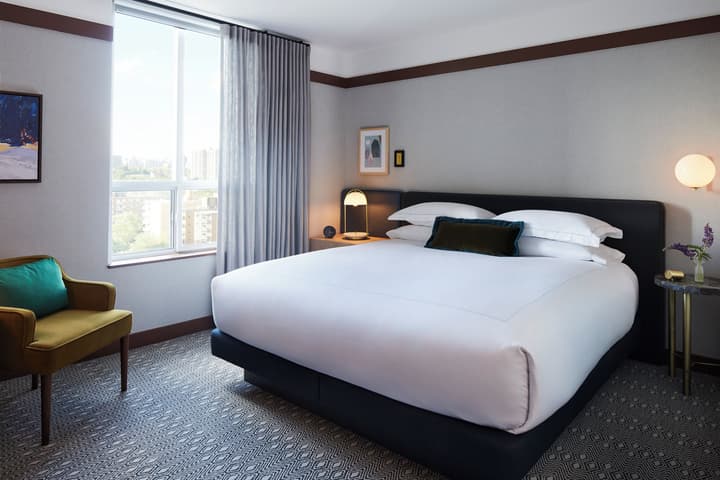 Kimpton Saint George by IHG