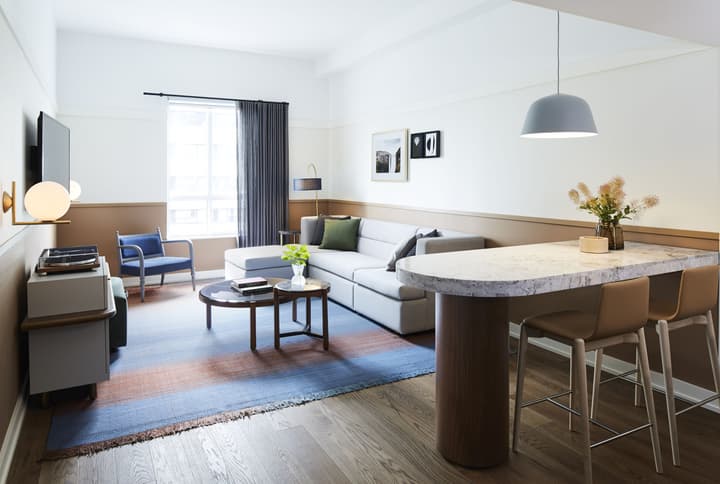 Kimpton Saint George by IHG