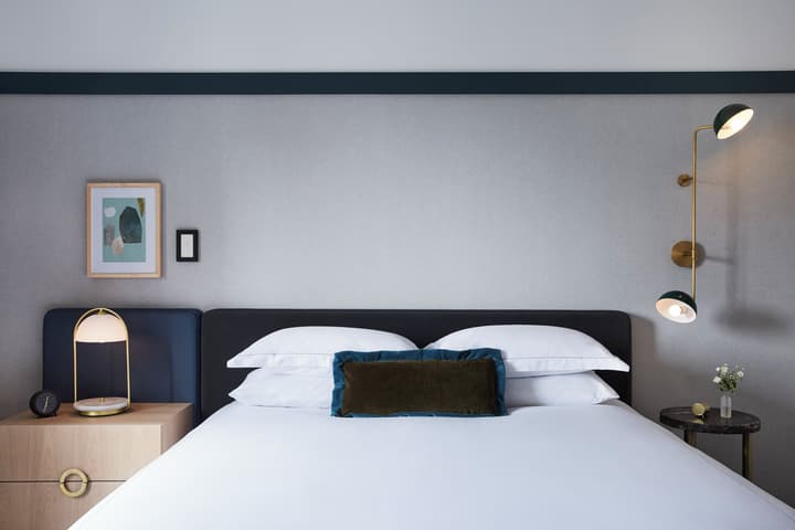 Kimpton Saint George by IHG