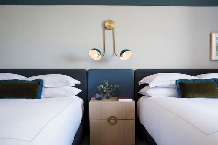 Kimpton Saint George by IHG