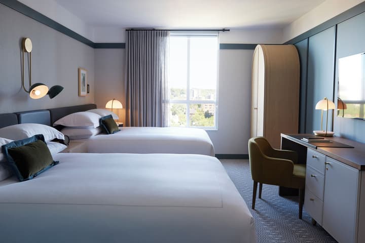 Kimpton Saint George by IHG