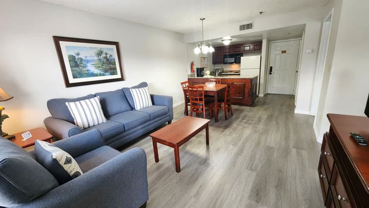 Parc Corniche Condominium Suite Hotel