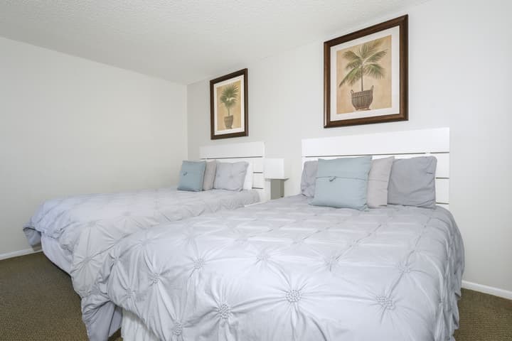 Parc Corniche Condominium Suite Hotel