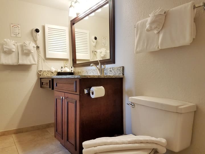 Parc Corniche Condominium Suite Hotel
