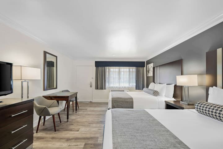 Best Western Park Crest Inn