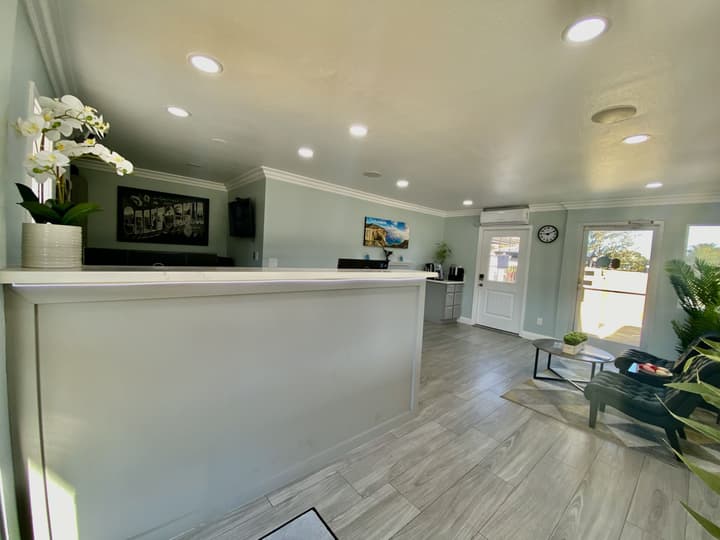 Aura Inn Monterey