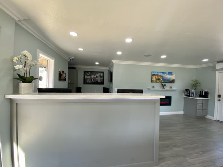 Aura Inn Monterey