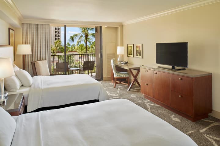 Hilton Hawaiian Village Waikiki Beach Resort