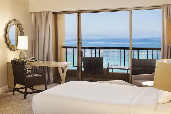 Hilton Hawaiian Village Waikiki Beach Resort