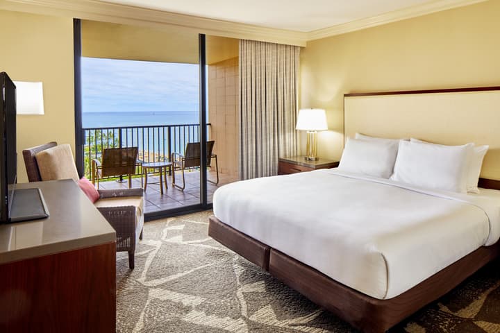 Hilton Hawaiian Village Waikiki Beach Resort
