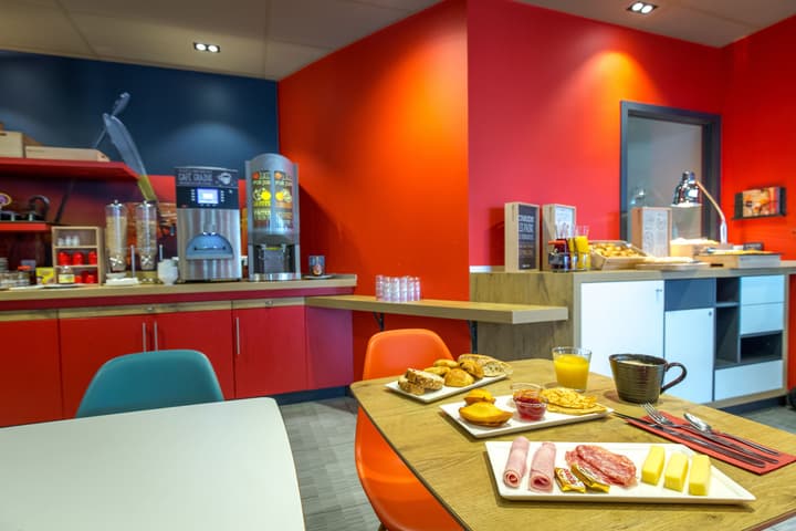 ibis Marseille Timone