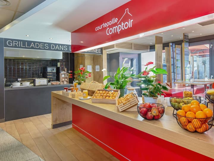 ibis Marseille Timone