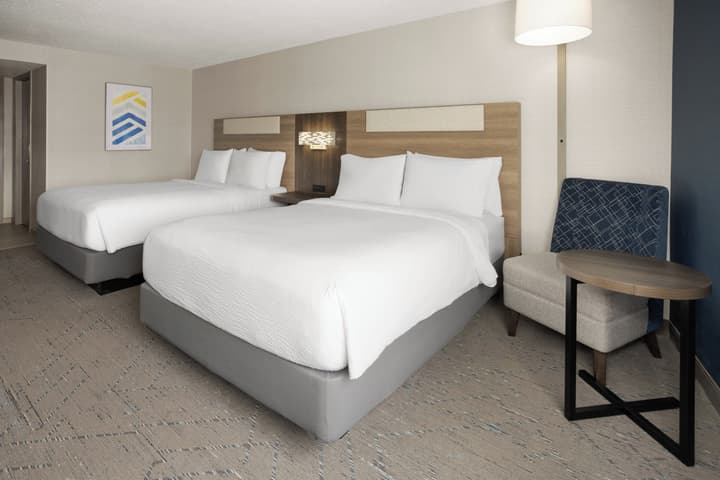 Holiday Inn Express Philadelphia - Penns Landing by IHG