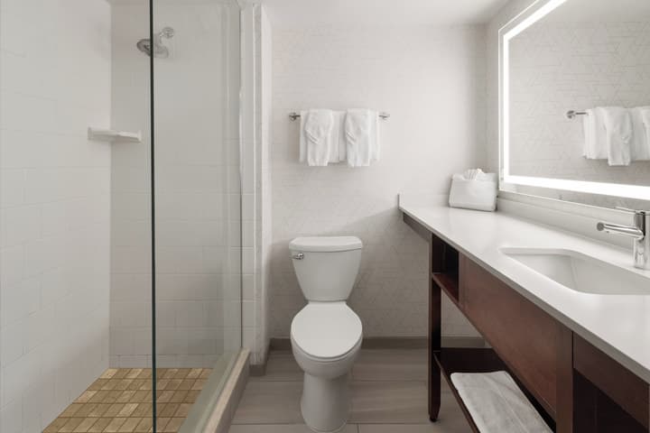 Holiday Inn Express Philadelphia - Penns Landing by IHG