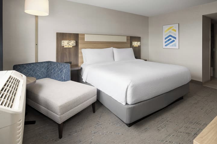 Holiday Inn Express Philadelphia - Penns Landing by IHG