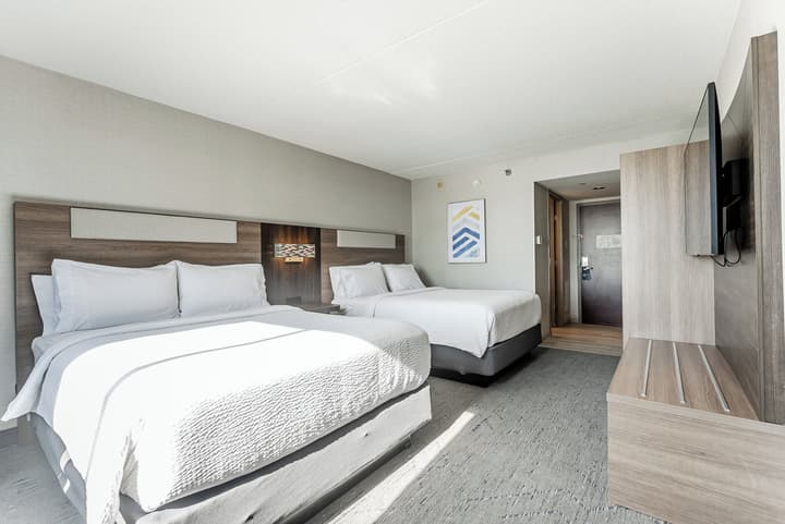 Holiday Inn Express Philadelphia - Penns Landing by IHG