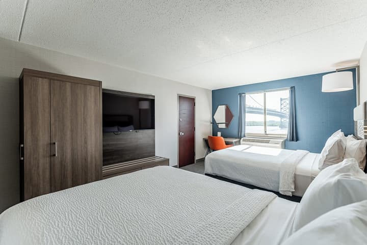 Holiday Inn Express Philadelphia - Penns Landing by IHG