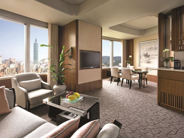 Shangri-La Far Eastern, Taipei