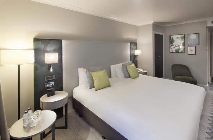 DoubleTree by Hilton London Kensington