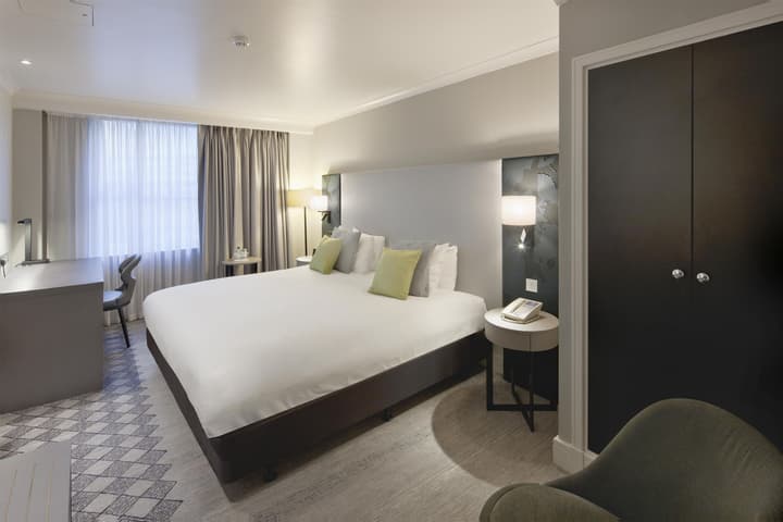 DoubleTree by Hilton London Kensington