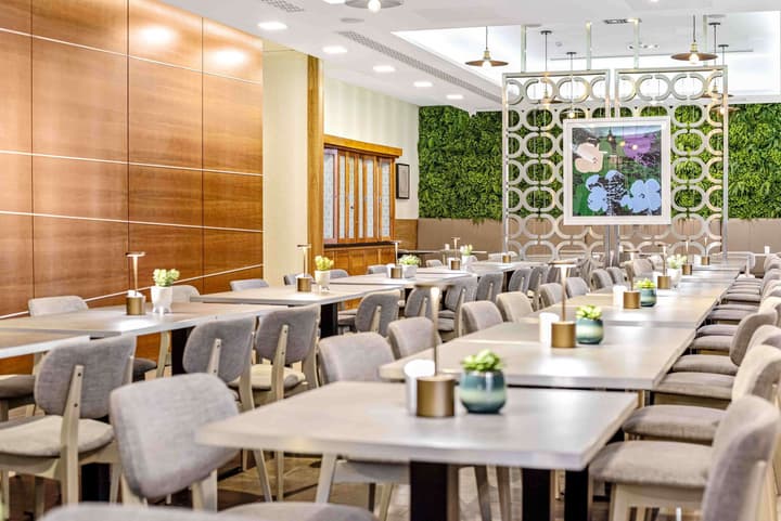 DoubleTree by Hilton London Kensington